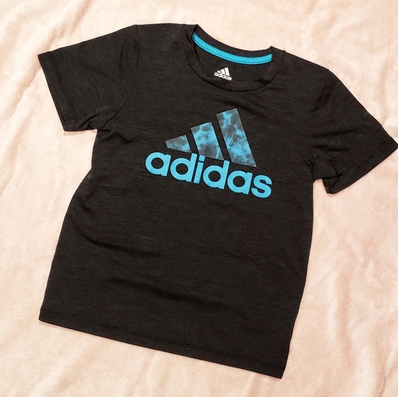👑 3 FOR 30 👑 ADIDAS Climalite t-shirt - Size 6